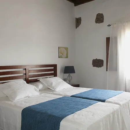 Caserío Leandro Iii