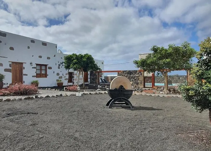 Caserio Leandro Iii Villa Macher